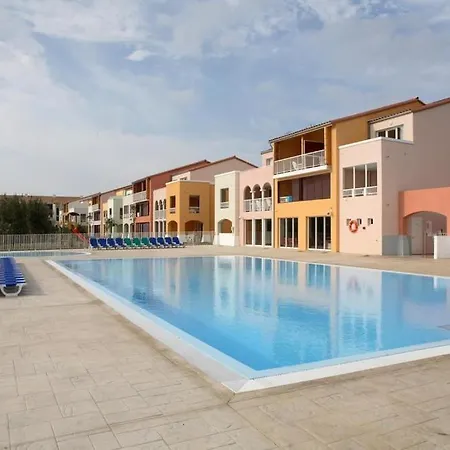 Apartment Superbe Vue -climatisation - Piscine - Parking - 5mc317