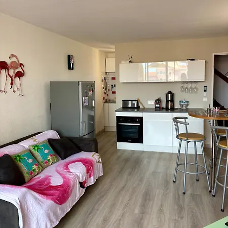 Superbe Vue -climatisation - Piscine - Parking - 5mc317 Apartment